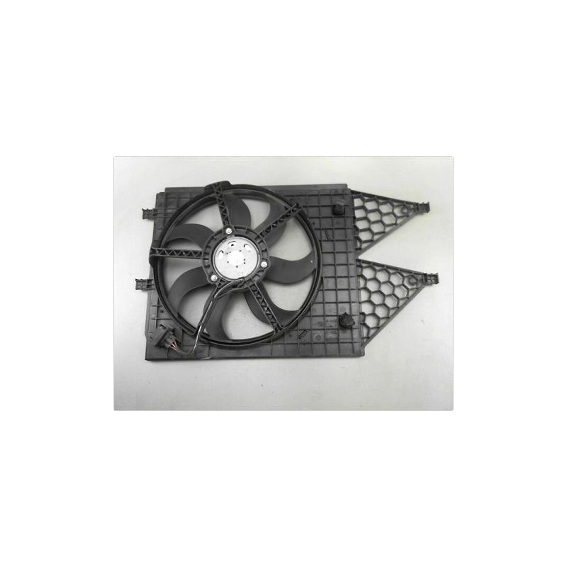 MOTEUR VENTILATEUR RADIATEUR SKODA FABIA III 2014-