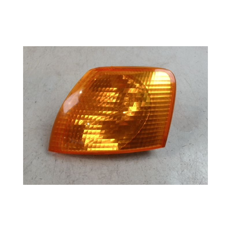 CLIGNOTANT GAUCHE VOLKSWAGEN PASSAT 96-2000