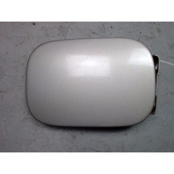 VOLET DE TRAPPE CARBURANT