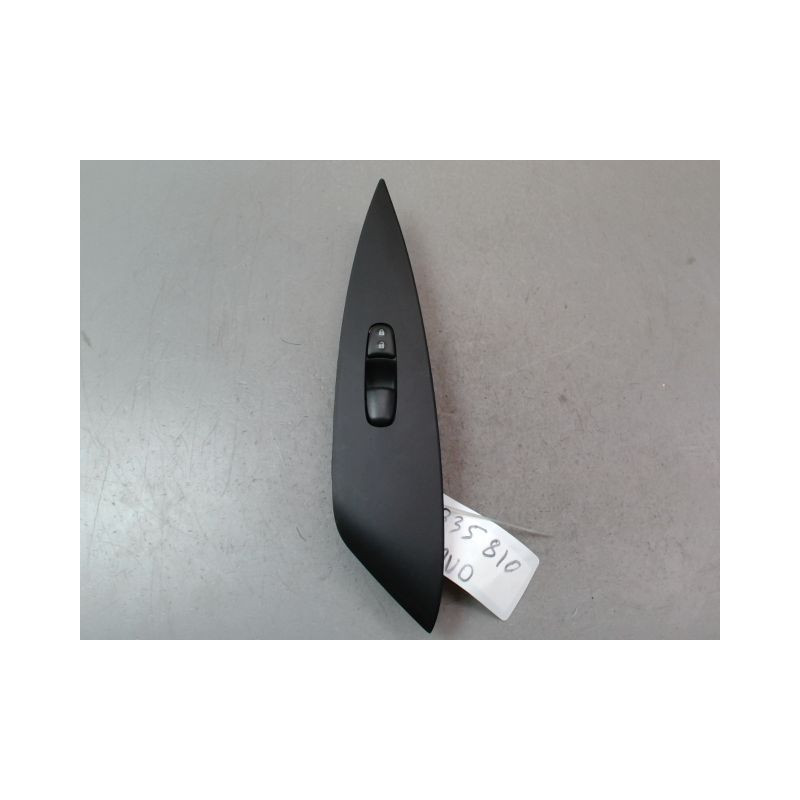 COMMANDE LEVE-GLACE PORTE AVD NISSAN LEAF 2011-...