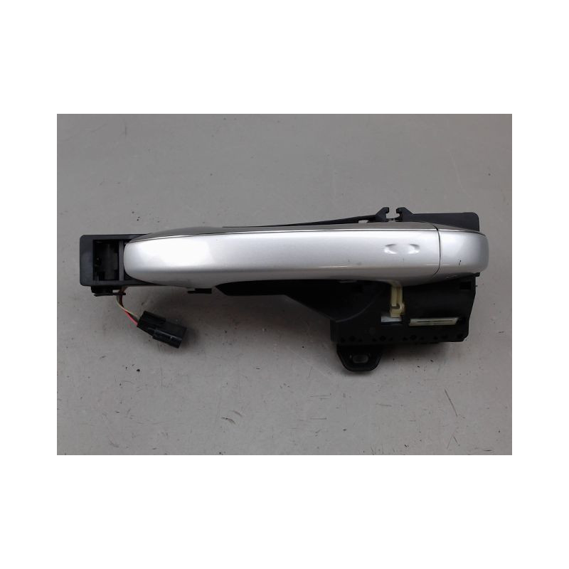 POIGNEE EXTERIEURE PORTE AVANT GAUCHE RENAULT MEGANE