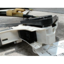 MECANISME+MOTEUR LEVE-GLACE AVANT DROIT AUDI A1