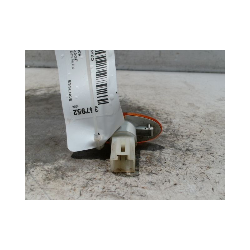 REPETITEUR AILE GAUCHE NISSAN PIXO