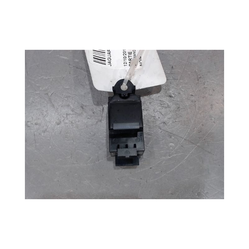 COMMANDE LEVE-GLACE PORTE AVD JAGUAR E-PACE