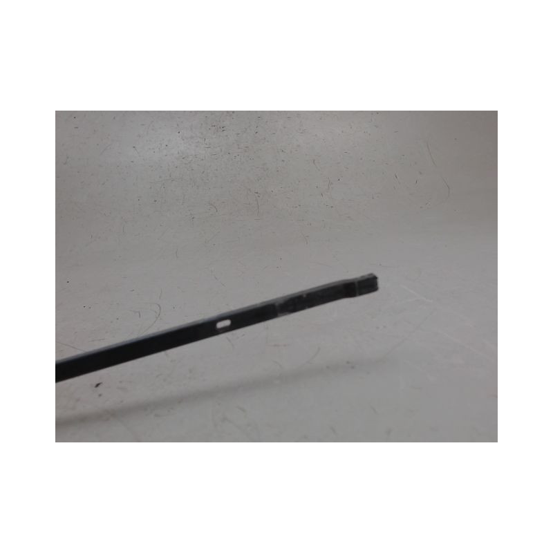 BRAS ESSUIE-GLACE AVANT DROIT RENAULT CLIO