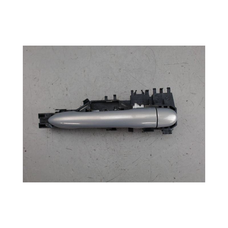 POIGNEE EXTERIEURE PORTE AVANT DROIT RENAULT MEGANE