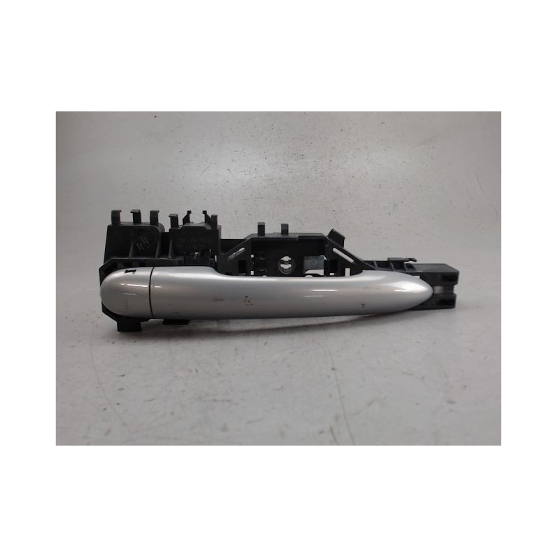 POIGNEE EXTERIEURE PORTE AVANT GAUCHE RENAULT MEGANE