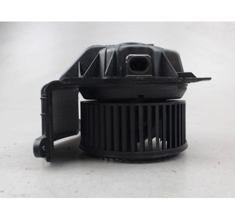 MOTEUR VENTILATEUR CHAUFFAGE
