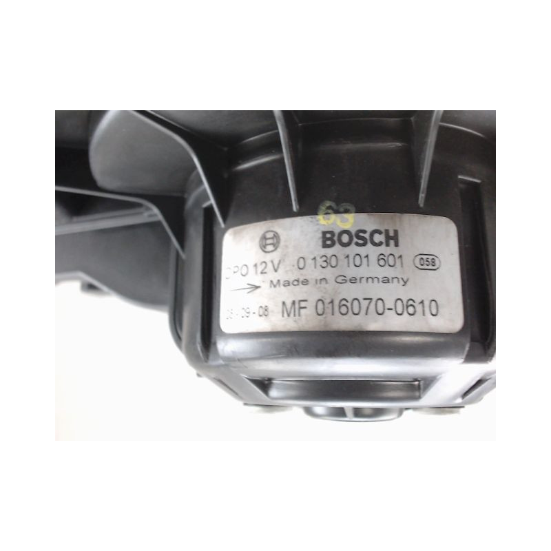 MOTEUR VENTILATEUR CHAUFFAGE TOYOTA COROLLA