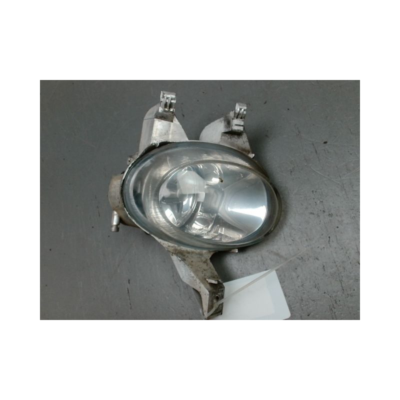 PHARE ANTIBROUILLARD AVANT DROIT PEUGEOT 206 5P
