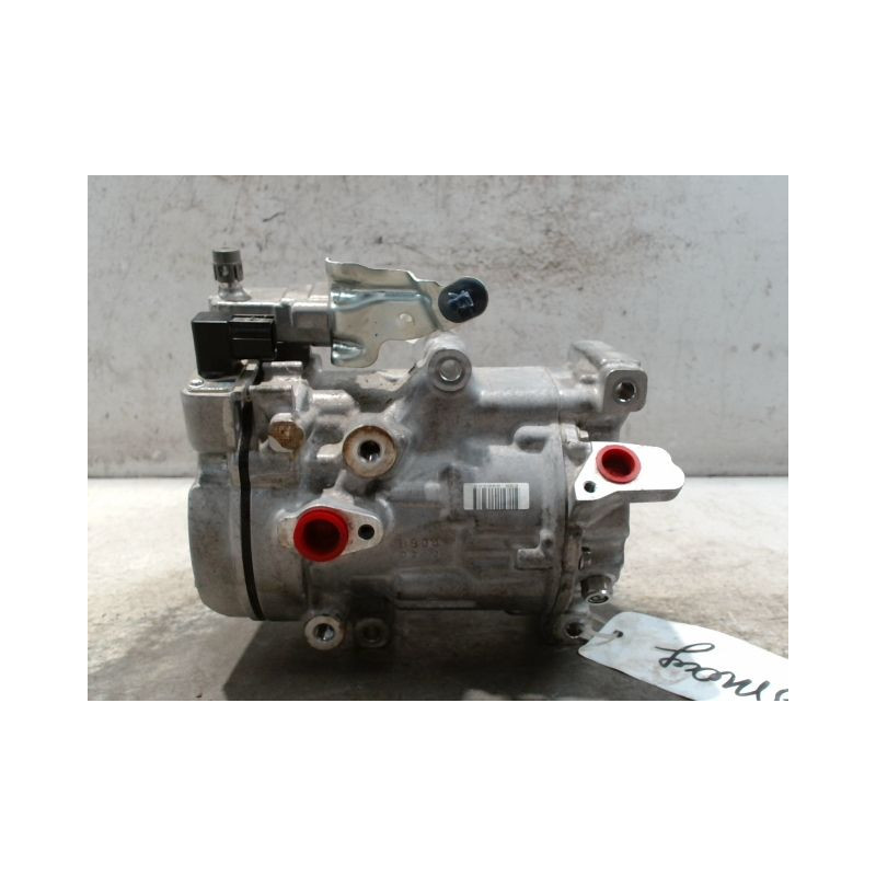 COMPRESSEUR AIR CONDITIONNE HONDA JAZZ