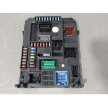 BOITIER GESTION HABITACLE PEUGEOT 208 12-15
