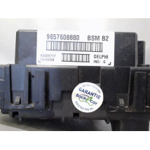 BOITE A FUSIBLES PEUGEOT 206