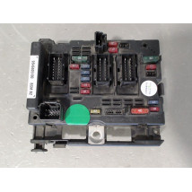BOITE A FUSIBLES PEUGEOT 307