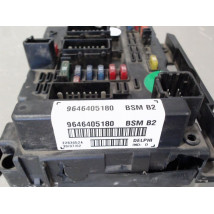 BOITE A FUSIBLES PEUGEOT 307