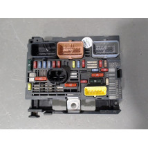 BOITE A FUSIBLES CITROEN C4