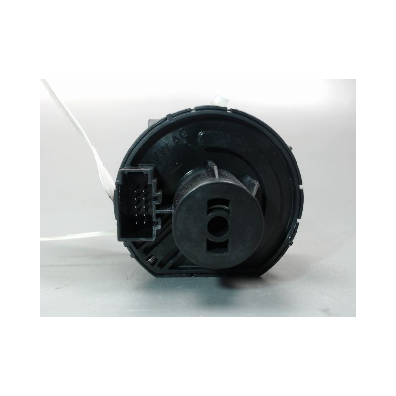 COMMANDE ECLAIRAGE VOLKSWAGEN GOLF VII