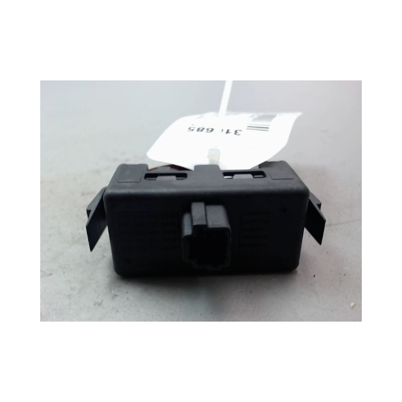 BOUTON DE WARNING RENAULT TWINGO II Phase 1 2007-2011