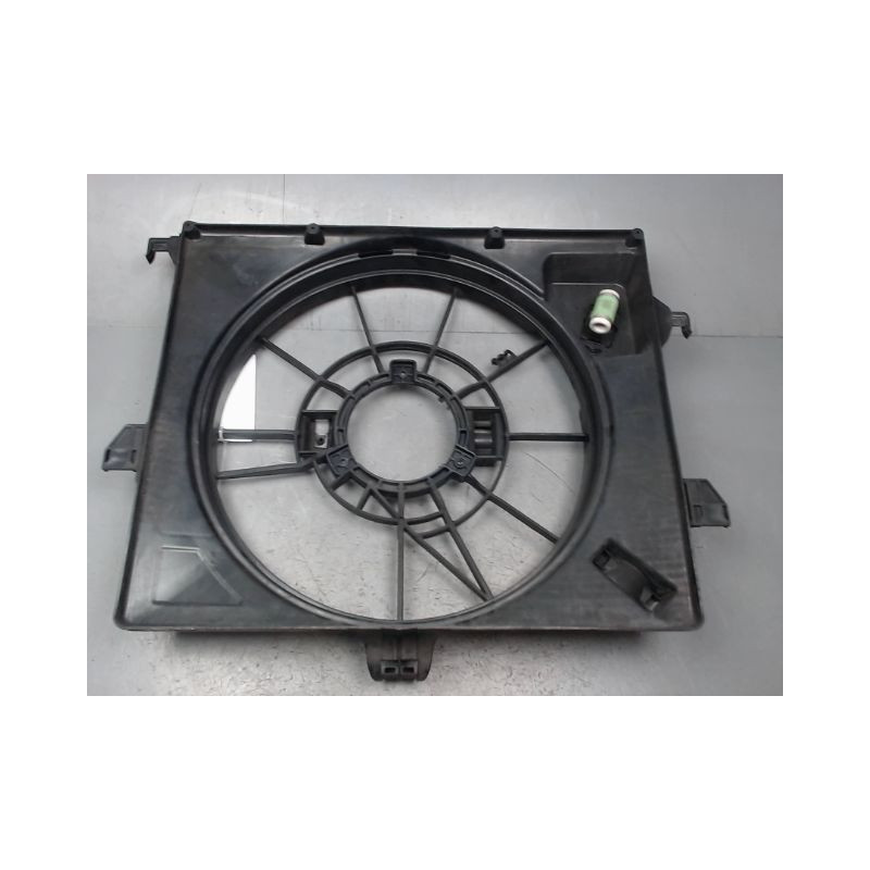 SUPPORT DE VENTILATEUR KIA RIO