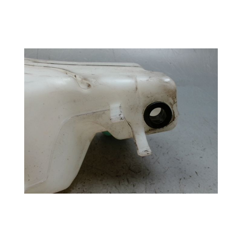RESERVOIR LAVE-GLACE AVANT MAZDA MAZDA 2