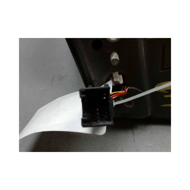 RETROVISEUR EXTERIEUR ELECTRIQUE GAUCHE SSANGYONG KYRON 2005-