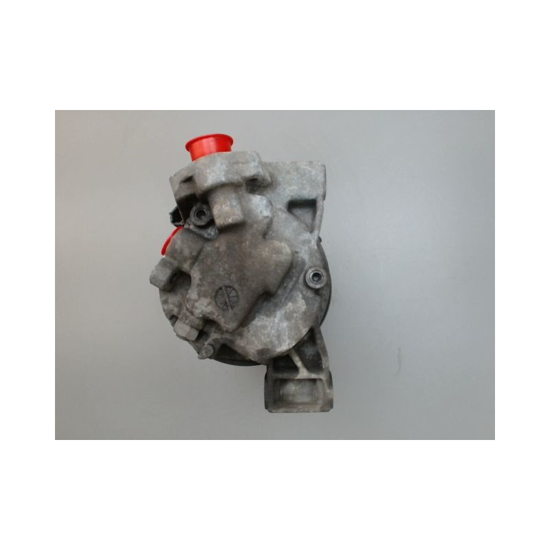 COMPRESSEUR AIR CONDITIONNE NISSAN ALMERA