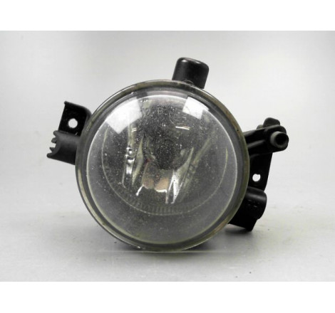 PHARE ANTIBROUILLARD AVD