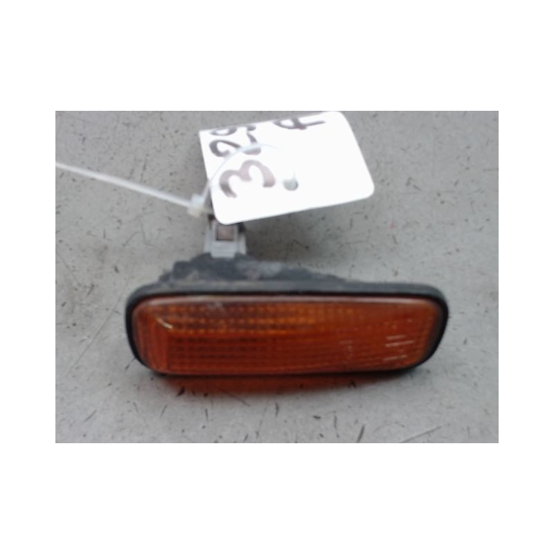 REPETITEUR AILE GAUCHE HONDA PRELUDE 97-2001