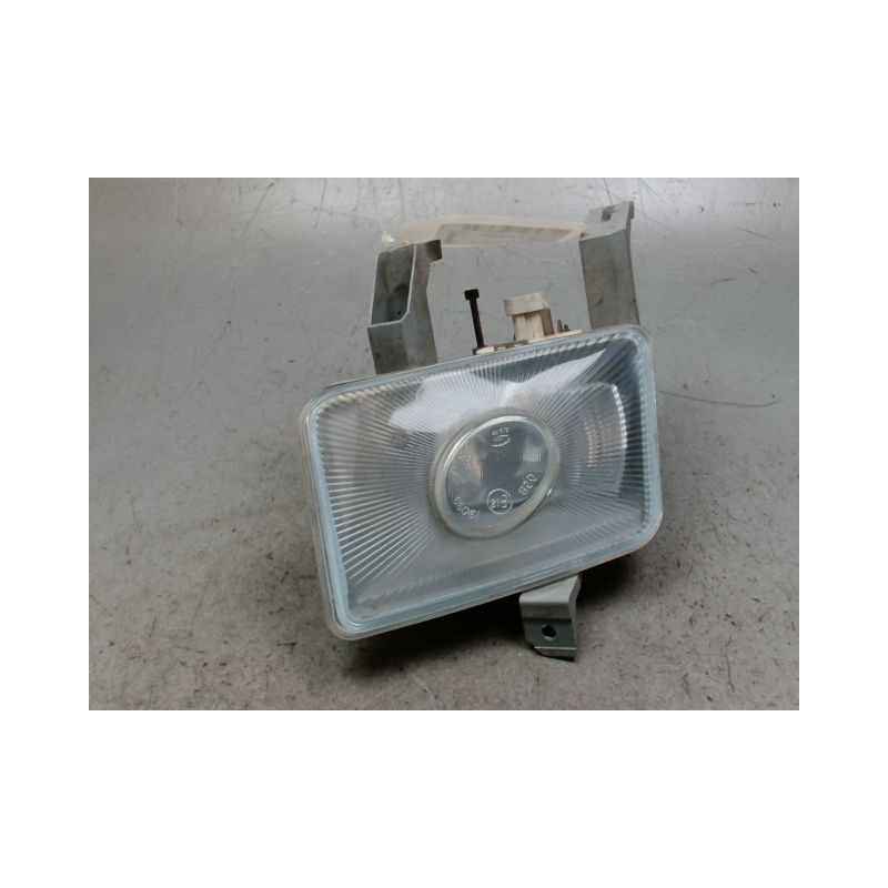 PHARE ANTIBROUILLARD AVANT DROIT OPEL VECTRA 99-2002