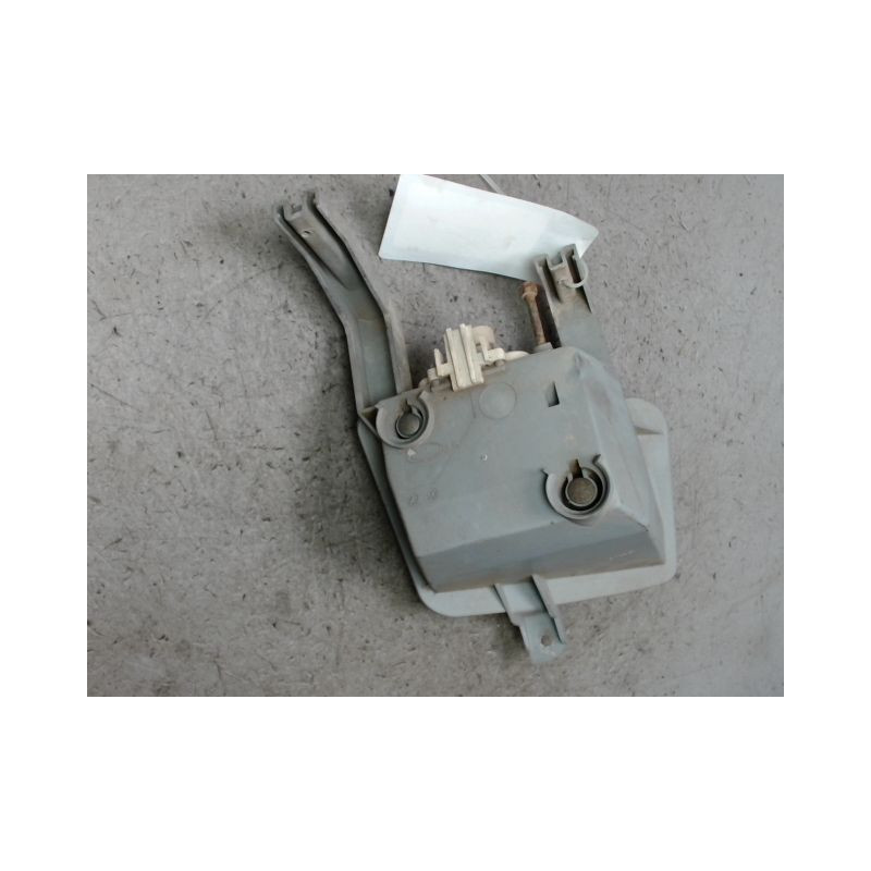 PHARE ANTIBROUILLARD AVANT DROIT OPEL VECTRA 99-2002
