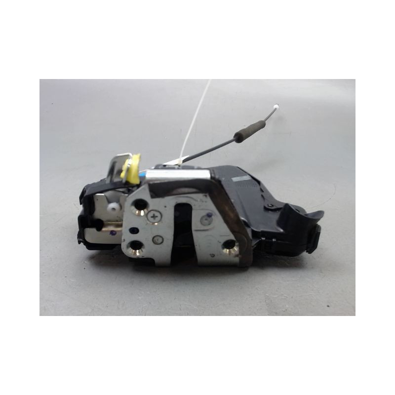 SYSTEME CONDAMNATION AVANT GAUCHE TOYOTA AVENSIS BREAK III Phase 2 2012-...