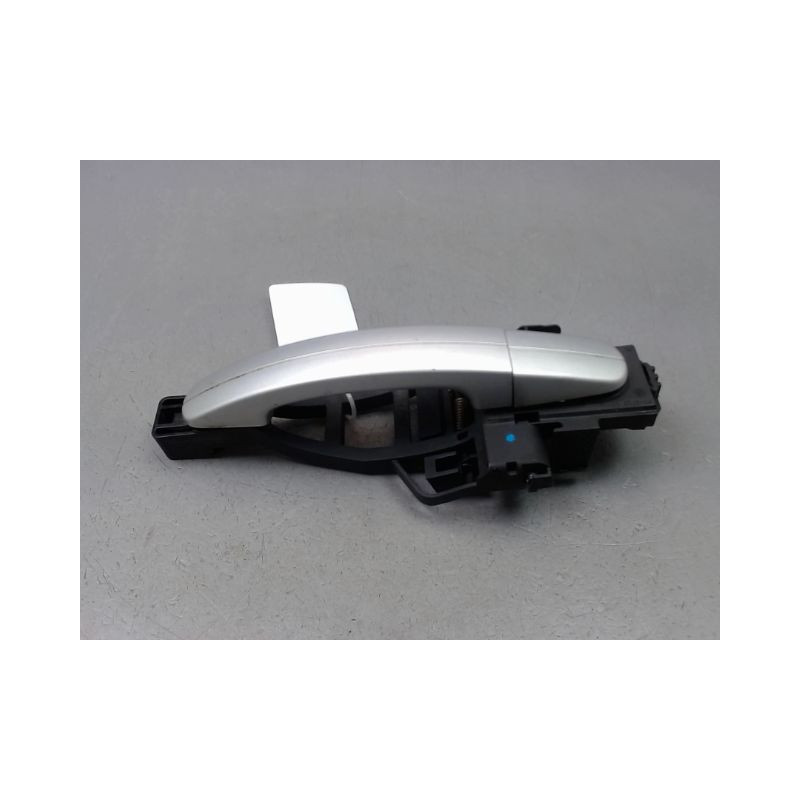 POIGNEE EXTERIEURE PORTE ARRIERE GAUCHE FORD FOCUS III 2011-...