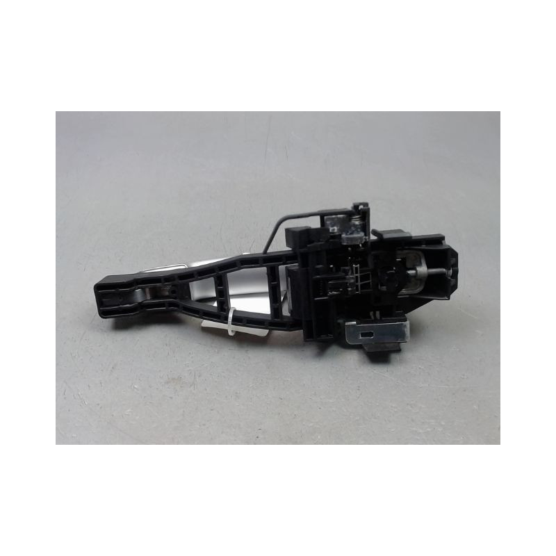 POIGNEE EXTERIEURE PORTE ARRIERE GAUCHE FORD FOCUS III 2011-...