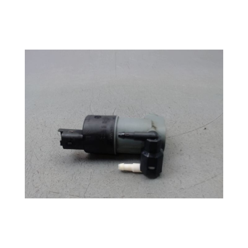 POMPE LAVE-GLACE AVANT DACIA LOGAN MCV I Phase 2 2008-2013