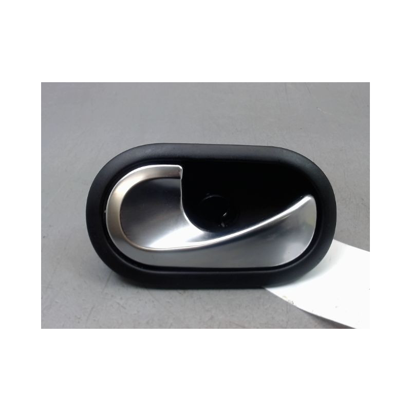 POIGNEE INTERIEURE PORTE ARRIERE GAUCHE RENAULT TWINGO III 2014-...