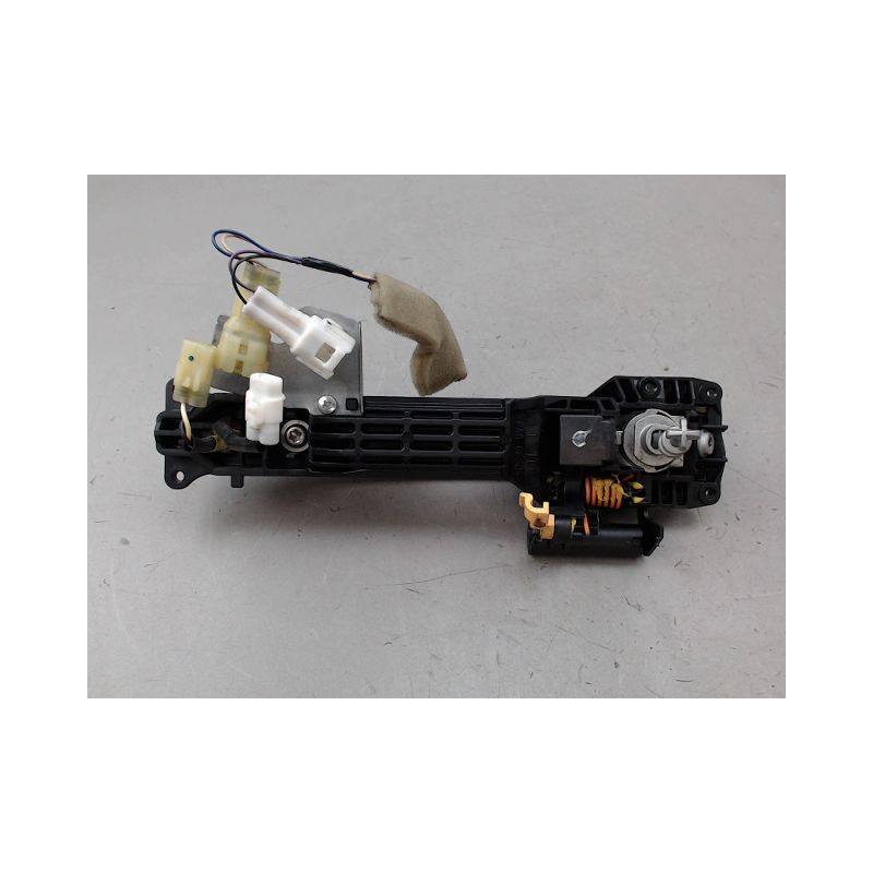POIGNEE EXTERIEURE PORTE AVANT GAUCHE SUZUKI SWIFT