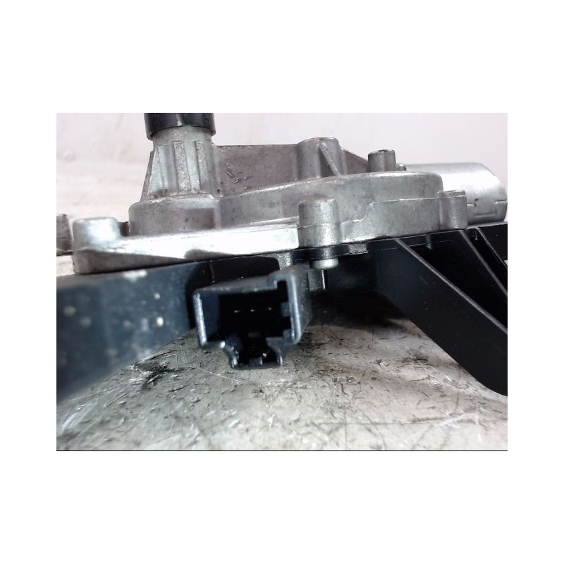MOTEUR ESSUIE-GLACE ARRIERE FORD MONDEO CLIPPER 00-07