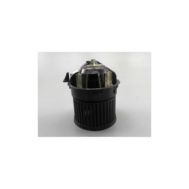 MOTEUR VENTILATEUR CHAUFFAGE PEUGEOT 308 2007-2011