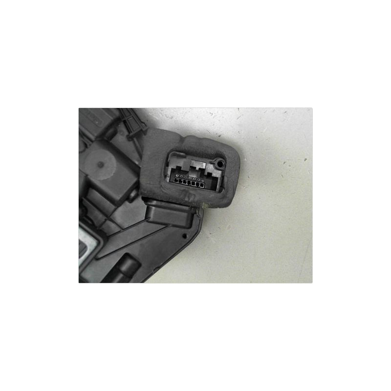 SYSTEME CONDAMNATION AVANT DROIT VOLKSWAGEN GOLF VI 08-13