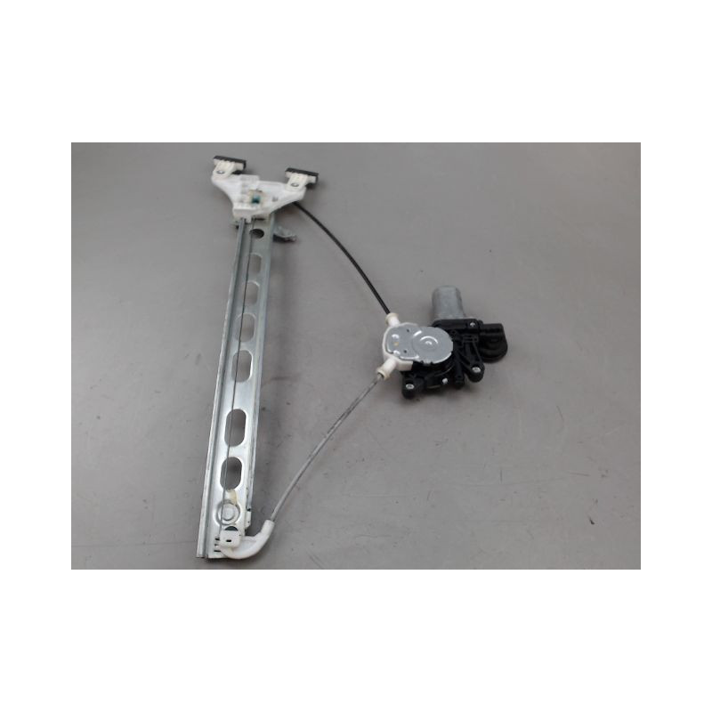 MECANISME LEVE-GLACE AVANT DROIT SUZUKI SWIFT