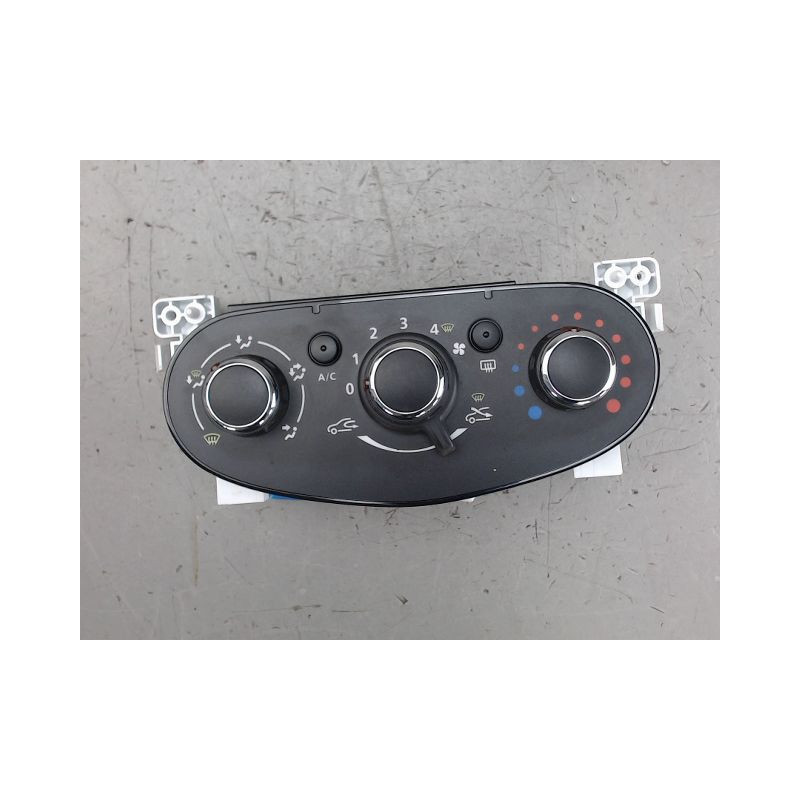 COMMANDE DE CHAUFFAGE DACIA DUSTER