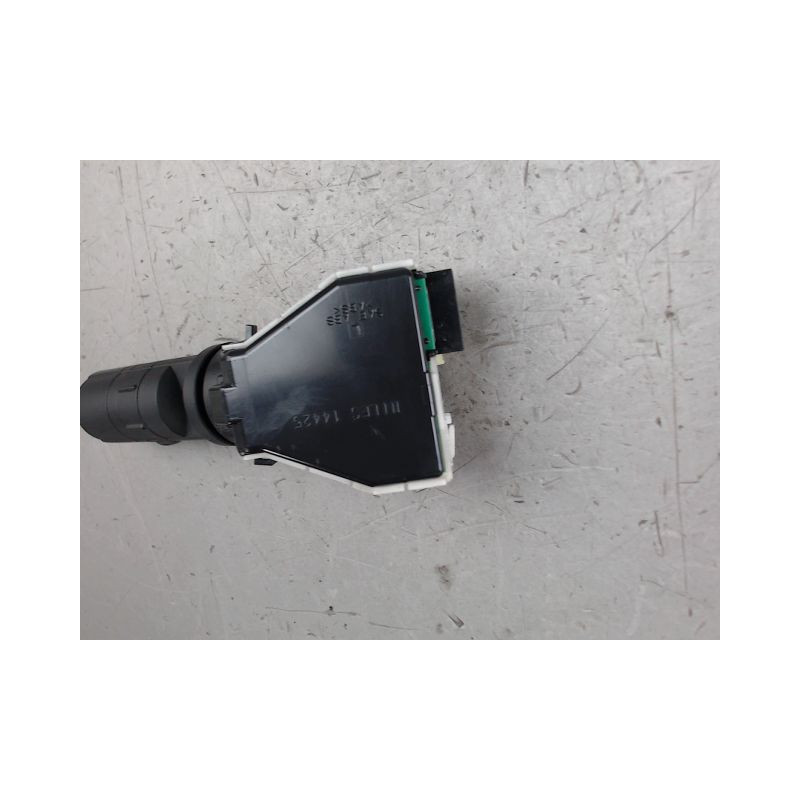 COMMANDE CLIGNOTANT NISSAN QASHQAI