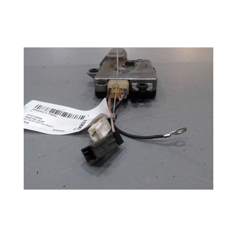 MOTEUR TOIT OUVRANT NISSAN X-TRAIL