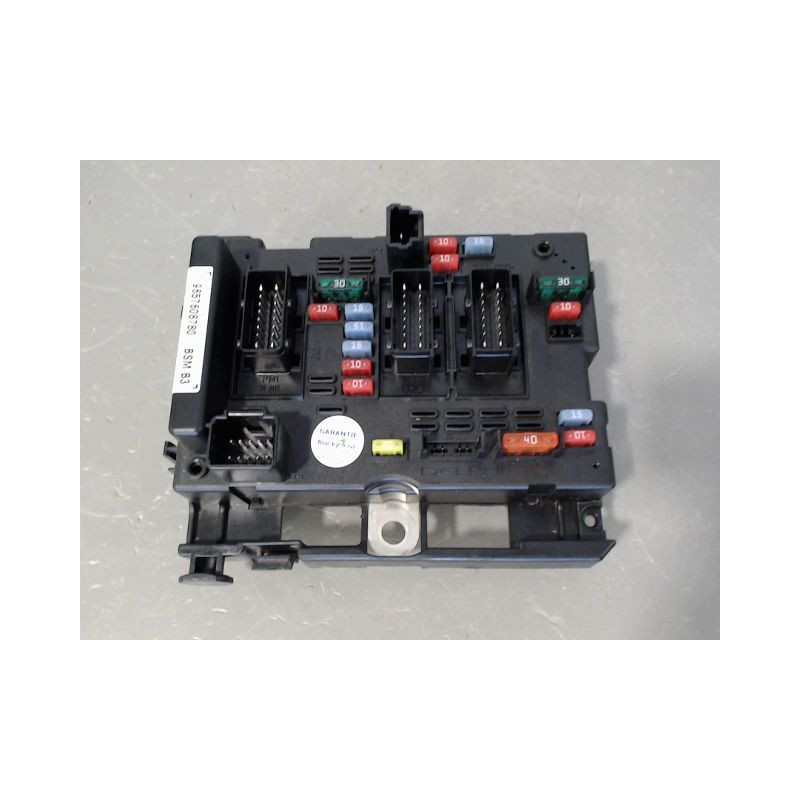 BOITE A FUSIBLES PEUGEOT 206 1998-2009