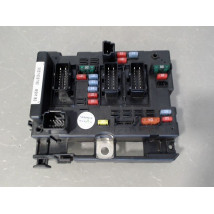 BOITE A FUSIBLES PEUGEOT 206 1998-2009
