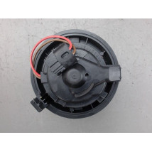 MOTEUR VENTILATEUR CHAUFFAGE DACIA DUSTER