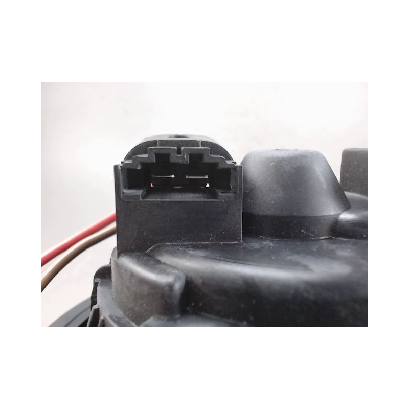 MOTEUR VENTILATEUR CHAUFFAGE DACIA DUSTER