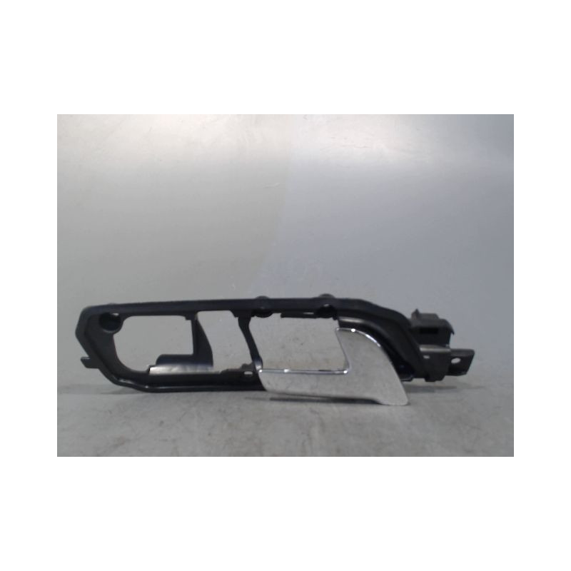 POIGNEE INTERIEURE PORTE AVANT DROIT VOLKSWAGEN POLO 2005-