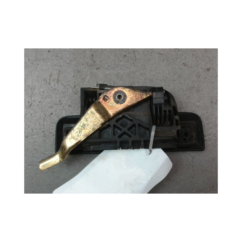 POIGNEE EXTERIEURE PORTE ARRIERE GAUCHE PEUGEOT 106 Phase 2 1996-2003