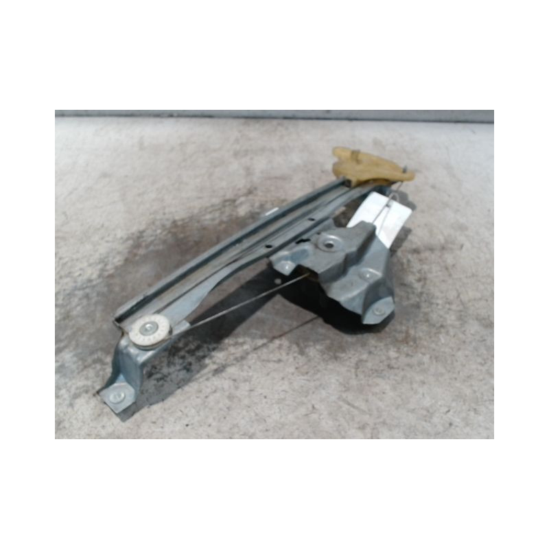 MECANISME+MOTEUR LEVE-GLACE ARRIERE DROIT RENAULT CAPTUR
